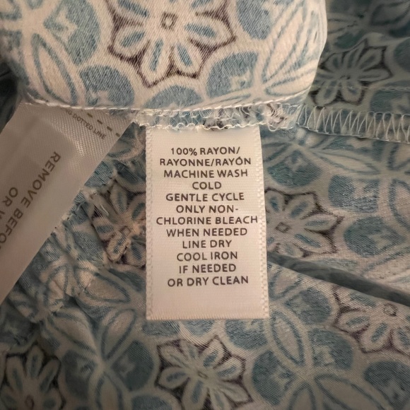 Loft Summer Romper - Picture 5 of 5